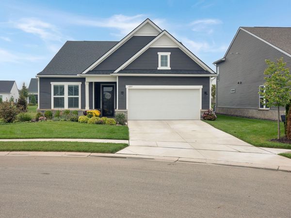 4203 Dogwood Drive, Milford, MI 48381
