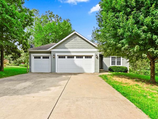 13377 LAKEVIEW Court, Tremont, IL 61568