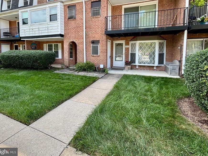 8042 Lakecrest Drive, Greenbelt, MD 20770 Main Photo