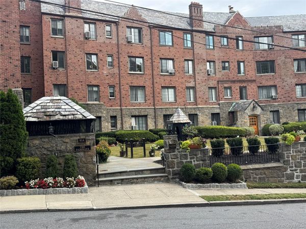914 Wynnewood Road , Unit 1F, Pelham, NY 10803