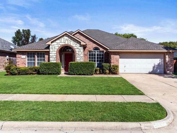 6507 Watch Hill Court , Arlington, TX 76002