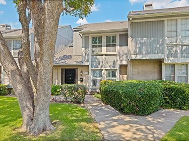 7621 Woodthrush Drive, Unit 18, Dallas, TX 75230