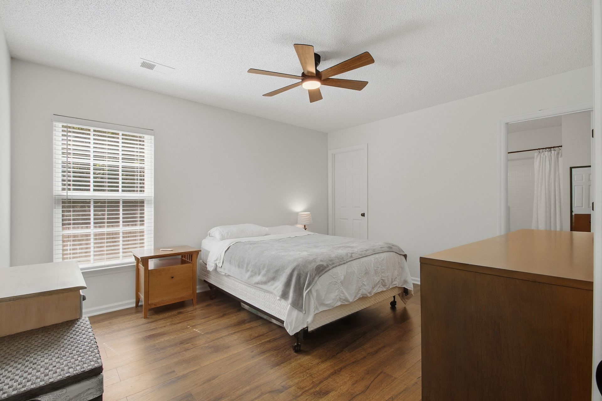 1006 Deerberry Road Photo 15