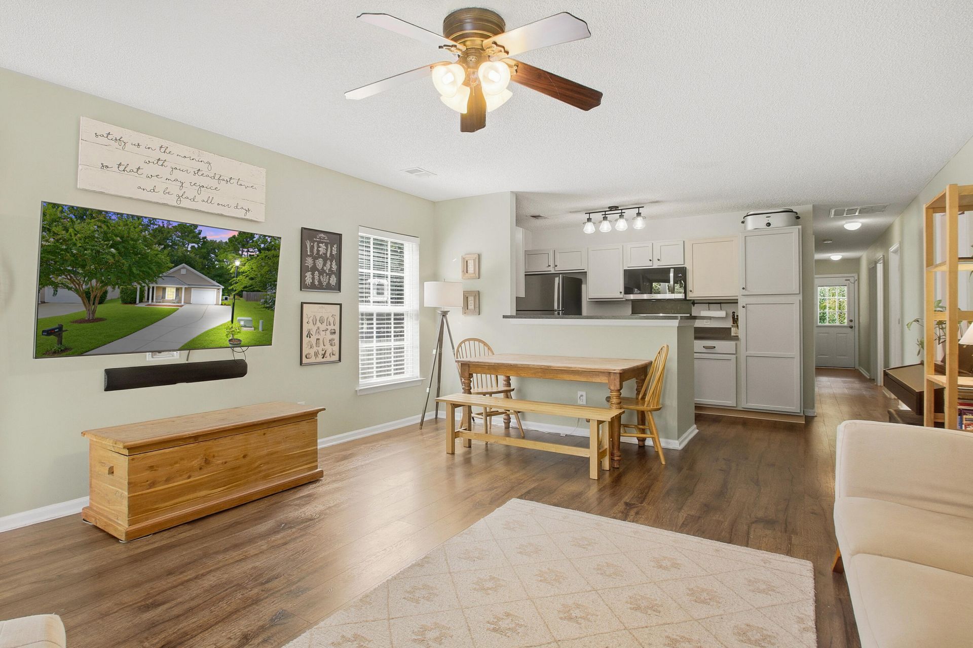 1006 Deerberry Road Photo 8
