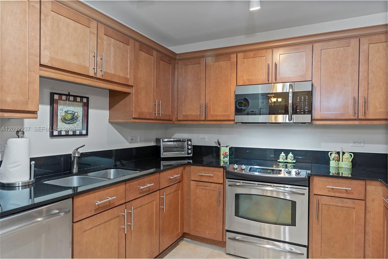 8395 SW 73rd Ave , Unit 522, Miami, FL 33143 Photo