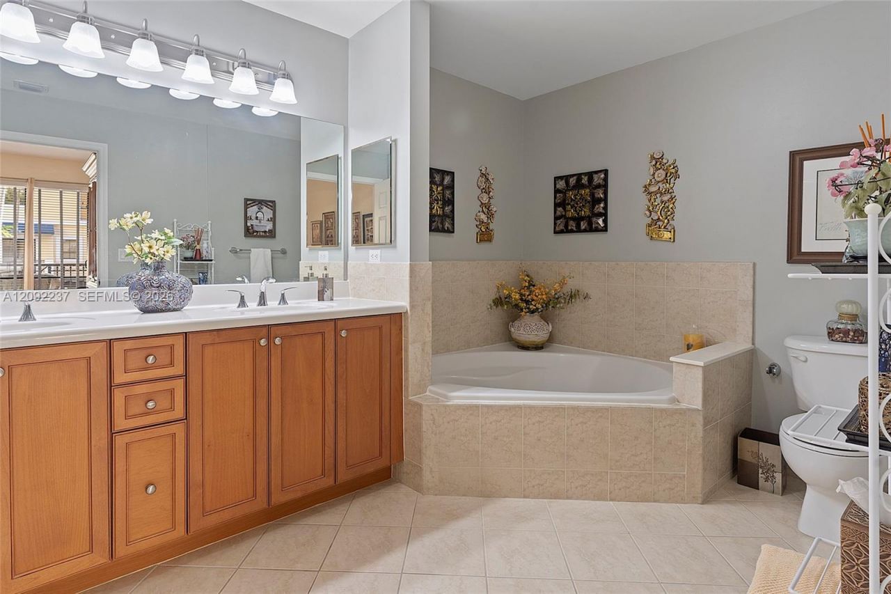 8395 SW 73rd Ave , Unit 522, Miami, FL 33143 Photo