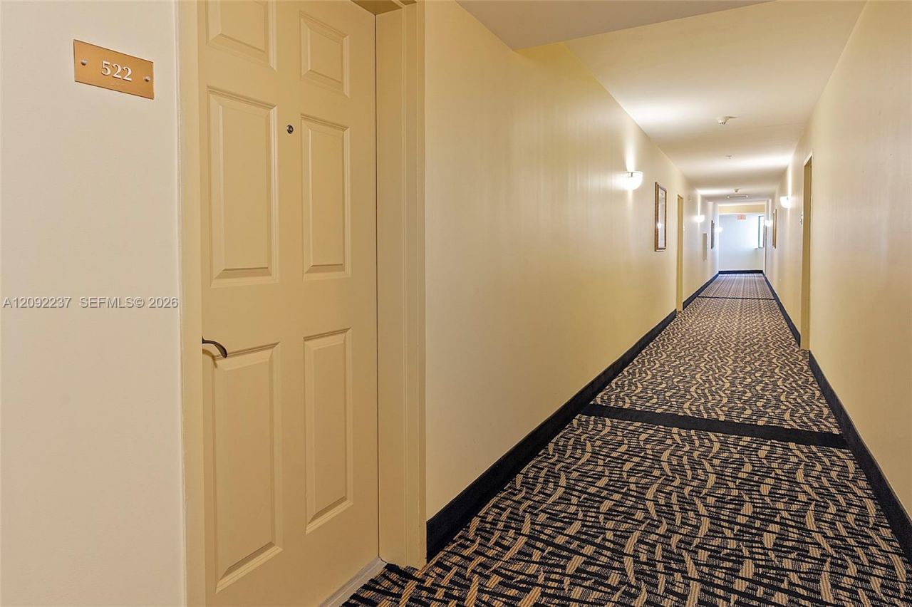 8395 SW 73rd Ave , Unit 522, Miami, FL 33143 Photo