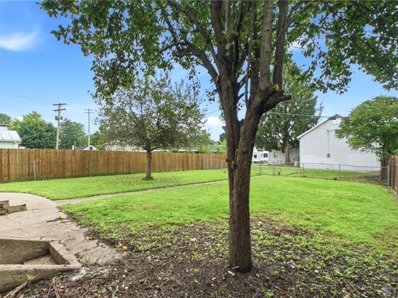 145 E Market Street, Germantown, OH 45327 Photo 37