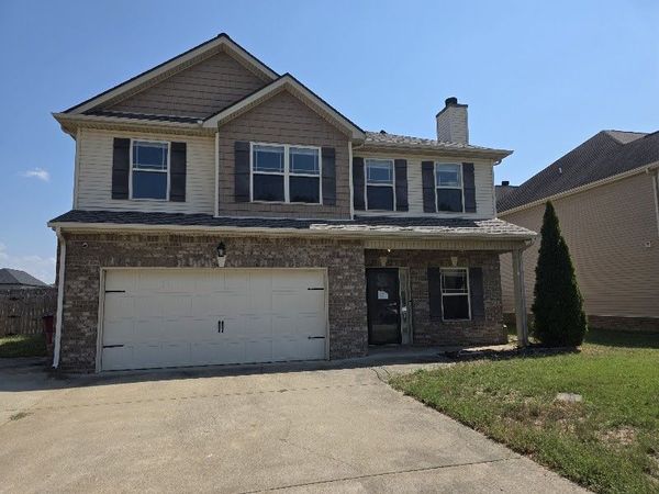 2060 Bandera Dr , Clarksville, TN 37042