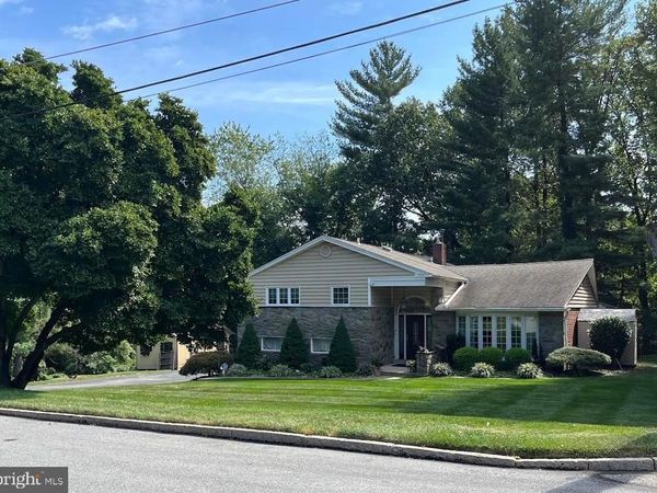 558 SPRAGUE ROAD, PENN VALLEY, PA 19072