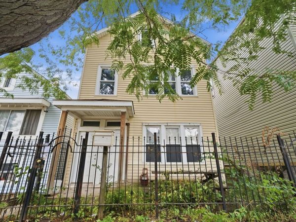 4851 S Wood Street , Chicago, IL 60609