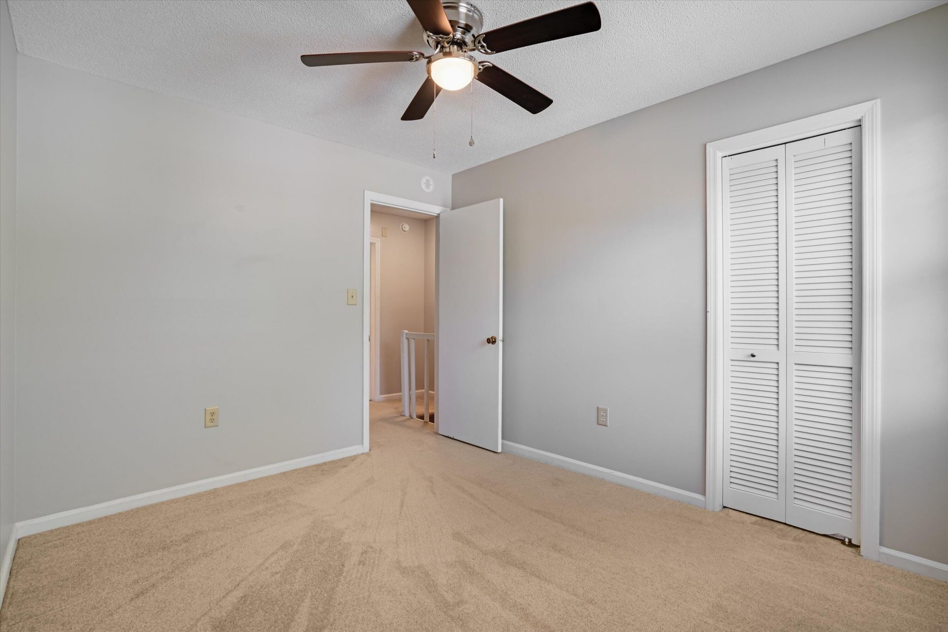 5583 Fowler Drive Photo 17