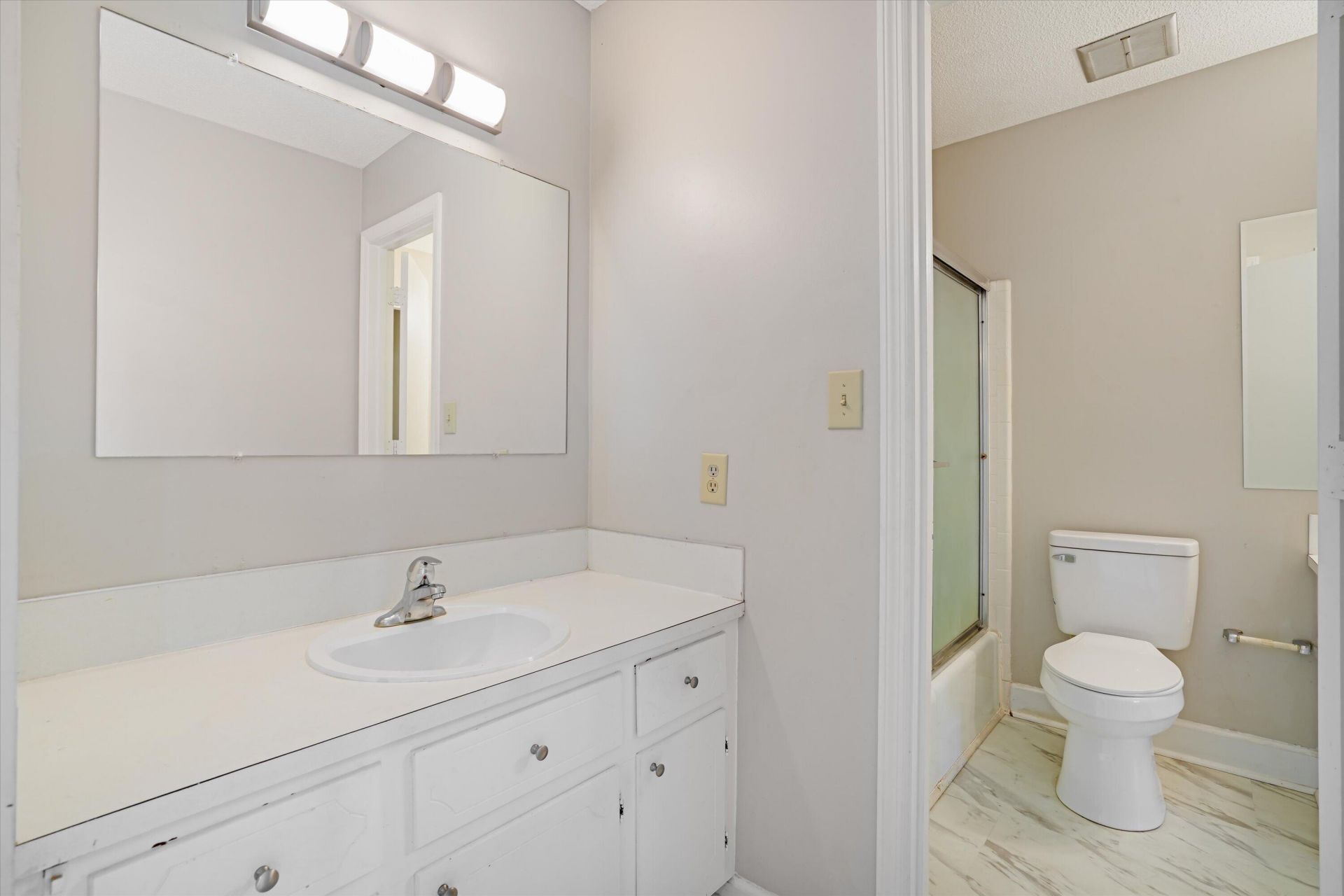 5583 Fowler Drive Photo 24