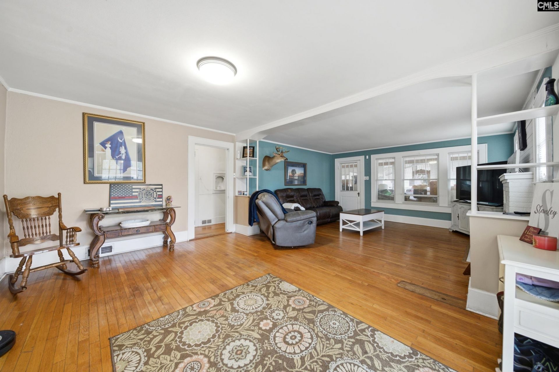 495 Barnwell Street  Photo 5