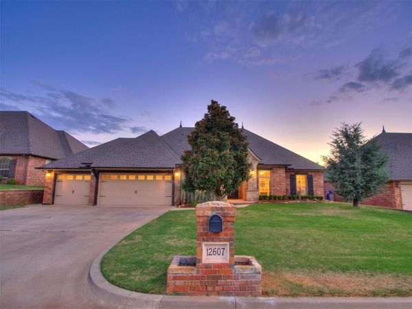 12607 Forest Oaks Drive, Choctaw, OK 73020