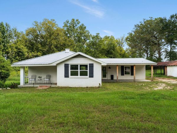 2630 Rocky Branch, Sumrall, MS 39482