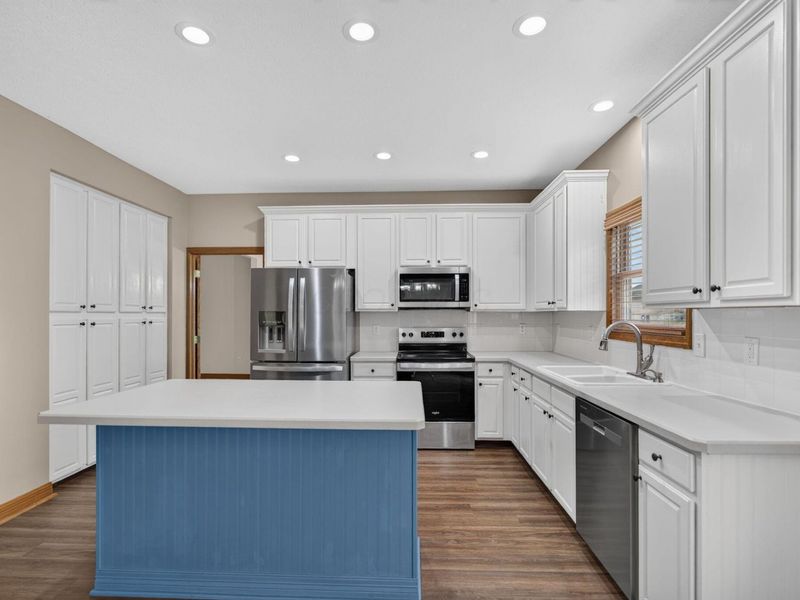 7214 Eventrail Drive, Powell, OH 43065 Photo 16