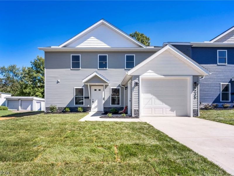 5235 Forest Avenue, Maple Heights, OH 44137 Photo 2