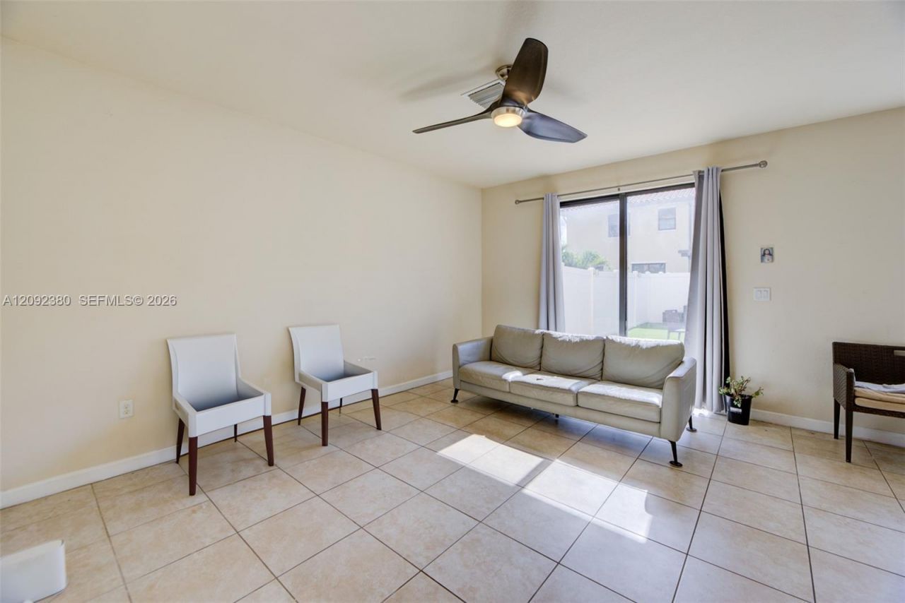 3316 W 91st Ter , Hialeah, FL 33018 Photo