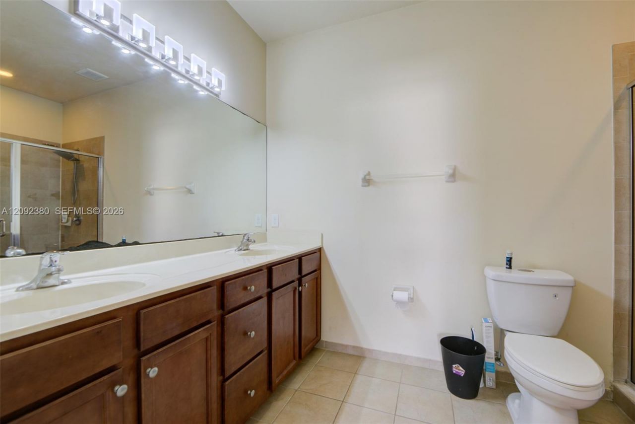 3316 W 91st Ter , Hialeah, FL 33018 Photo