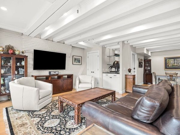 51 Commercial Wharf, Unit 5, Boston, MA 02110