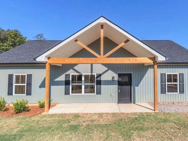 194 Arbacoochee Road, Tallapoosa, GA 30176