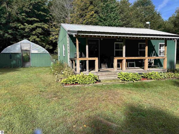 9325 Barnhart Road NE, Mancelona, MI 49659