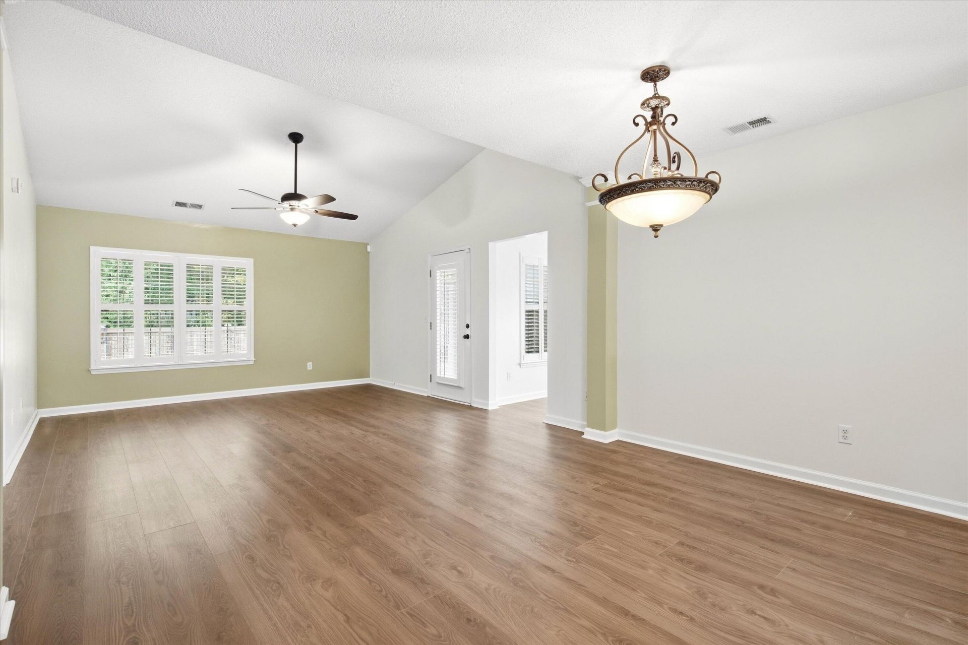 200 Hardee Avenue Photo 14