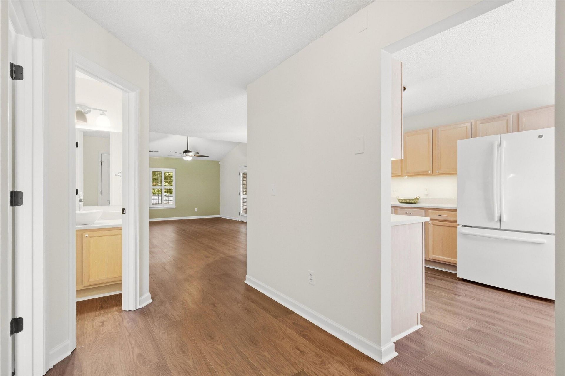 200 Hardee Avenue Photo 4