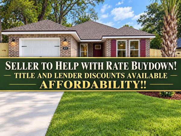 878 E Walnut Avenue, Crestview, FL 32539