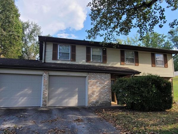 200 Highland View Drive , Knoxville, TN 37920