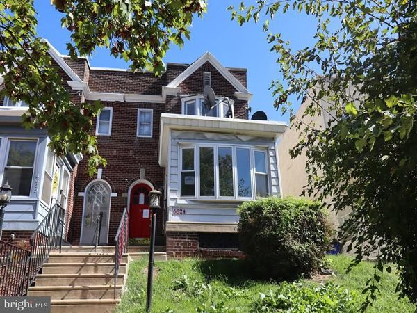 6824 COBBS CREEK PARKWAY, PHILADELPHIA, PA 19142