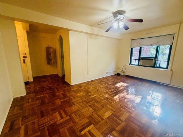 2049 McGraw Avenue , Unit 6H, Bronx, NY 10462