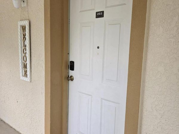 942 15th Street, Unit 203, Holly Hill, FL 32117