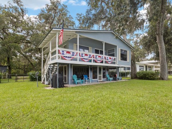473 SE 964th St, Old Town, FL 32680