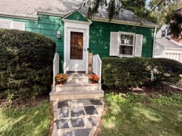 206 Delacy Dr, North Plainfield, NJ 07060