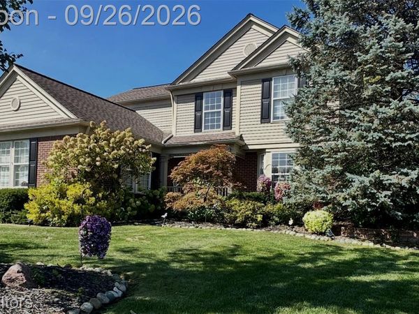 48760 Fifth Avenue S, Canton Township, Mi 48188