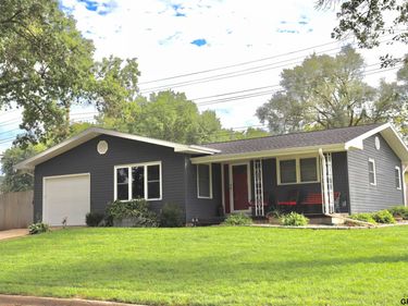 1719 6th Avenue, Nebraska City, NE 68410