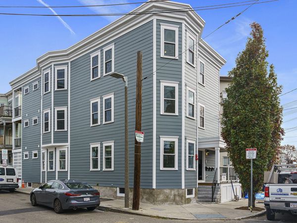 26 Crescent Ave, Boston, MA 02125