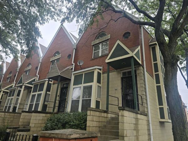 4611 S Lake Park Avenue, Chicago, IL 60653