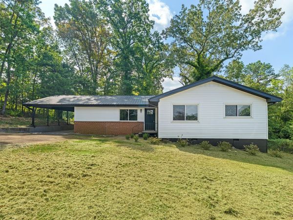 3706 Hemingway Drive, Chattanooga, TN 37406