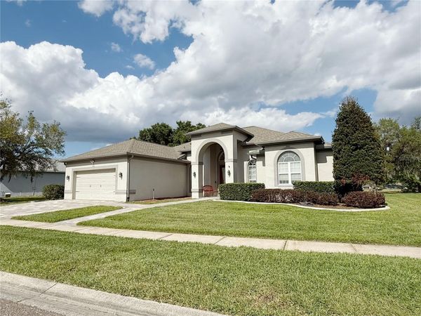 13535 BLUEWATER CIRCLE , ORLANDO, FL 32828