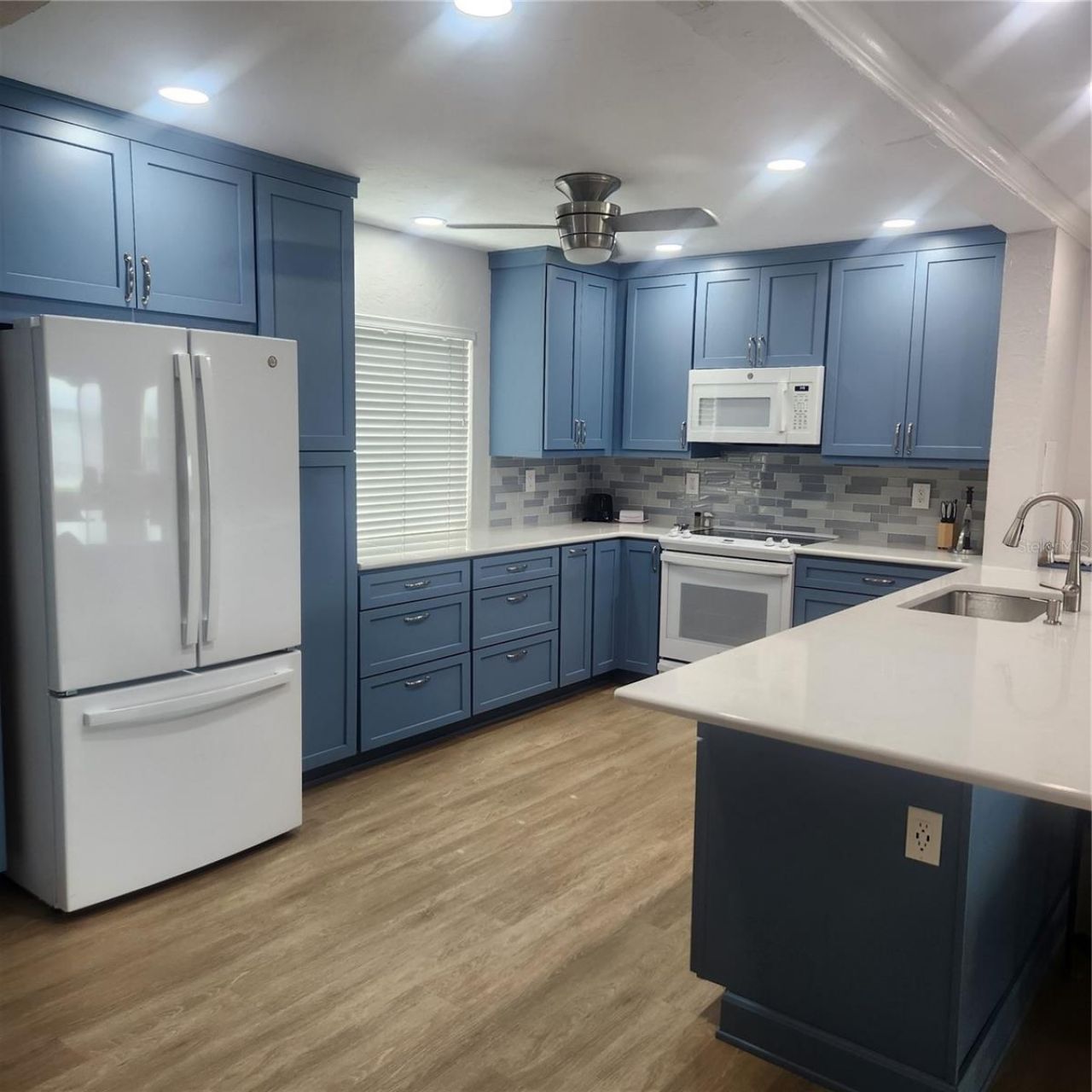 4600 Gulf Of Mexico Drive, Unit 301, Longboat Key, FL 34228 Photo