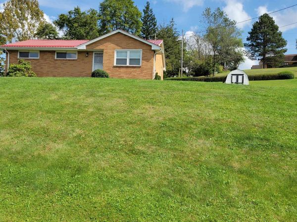 2218 Linn Ann Drive, Fairmont, WV 26554