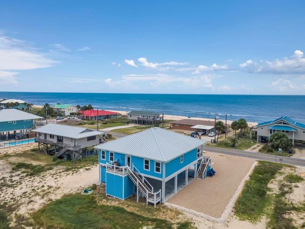 933 W GORRIE Drive , St George Islan, FL 32328