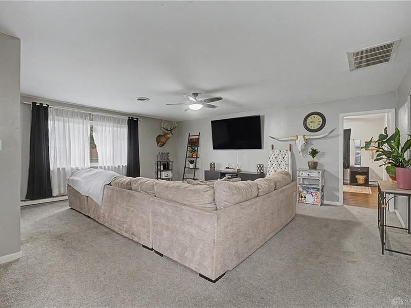 19 Gloria Avenue, New Lebanon, OH 45345 Photo 5