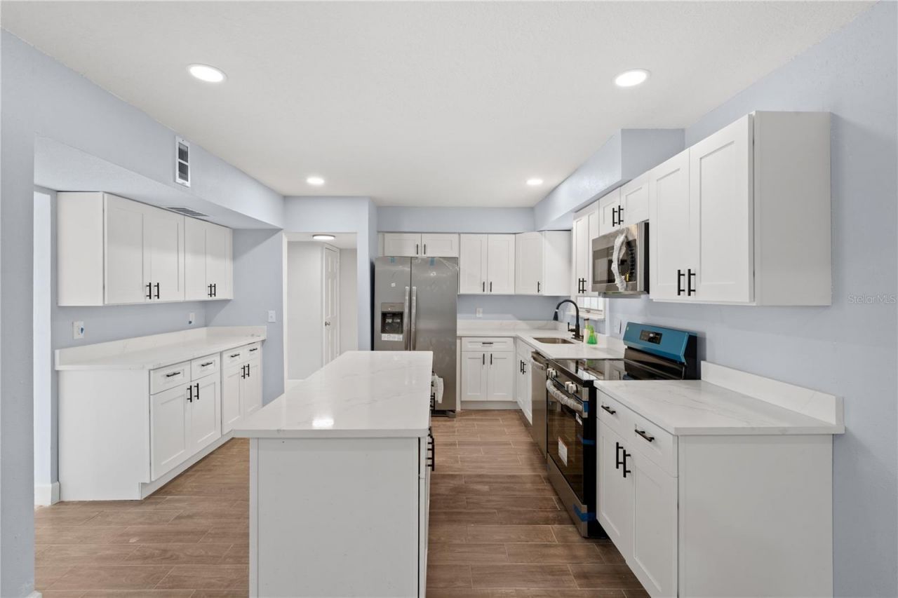 413 S Deerwood Avenue , Orlando, FL 32825 Photo