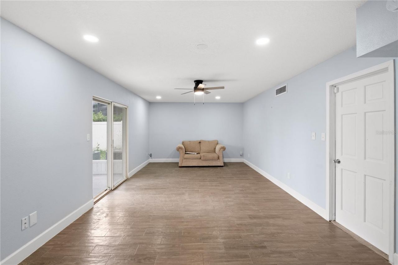 413 S Deerwood Avenue , Orlando, FL 32825 Photo