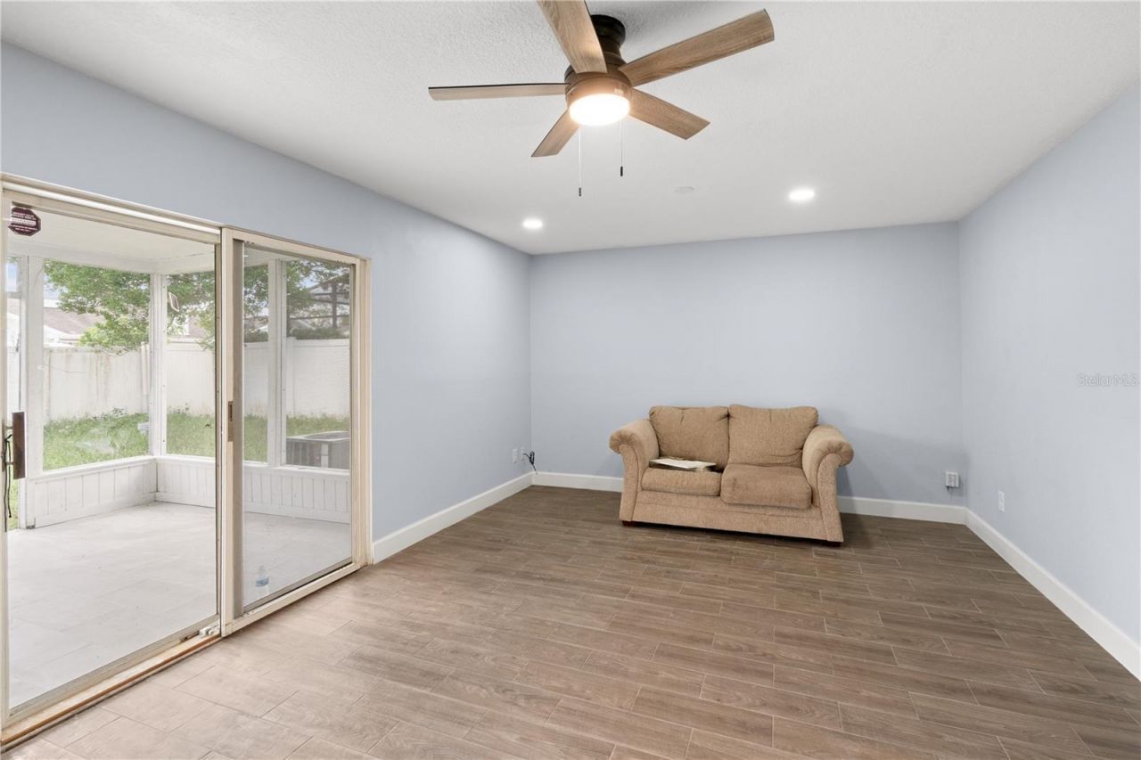 413 S Deerwood Avenue , Orlando, FL 32825 Photo