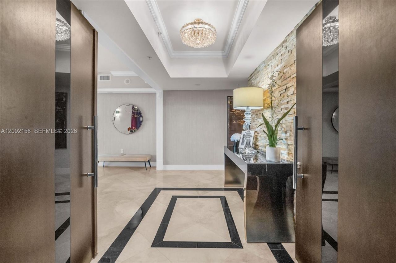 333 Las Olas Way, Unit 2409, Fort Lauderdale, FL 33301 Photo